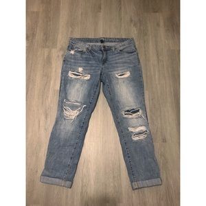 👖Gap Distressed Boyfriend Jeans Size 10/30👖